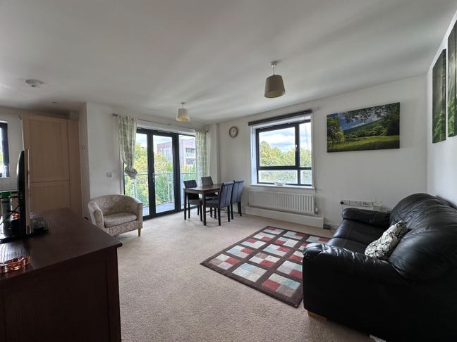 🏡Stunning Double Bedrooms in a Modern Flat Main Photo