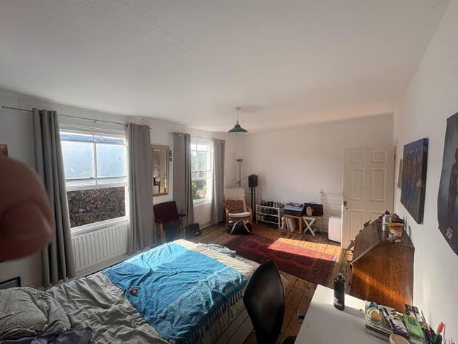Big bedroom in 5 bed share in London fields!  Main Photo