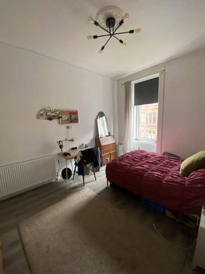 Large double room - modern kitchen and bathroom Main Photo