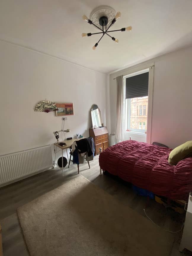 Large double room - modern kitchen and bathroom Main Photo