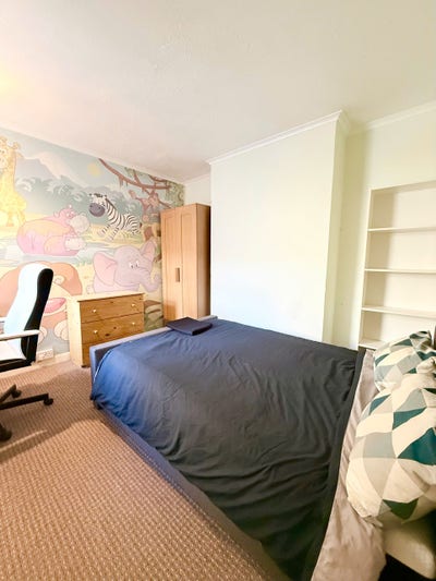 Bright & Spacious Double Rooms in Charminster Main Photo