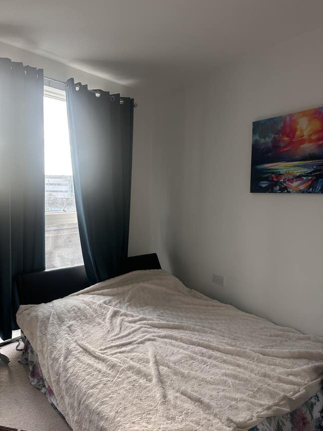 Short term stay near East London University  Main Photo