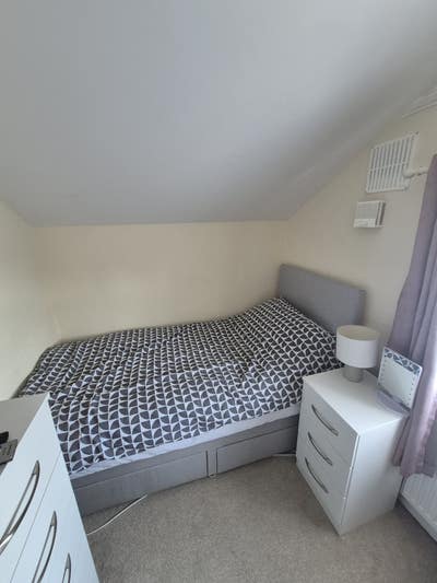 Room in Holt Main Photo