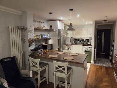 Spacious King Size Room for rent SE28, Thamesmead Main Photo