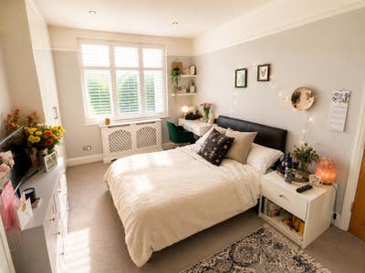 Bright Double Room in Shortlands ✨ Main Photo