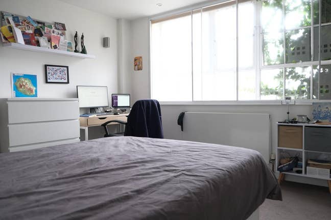 Double room for sublet - N1 - 3 months Main Photo