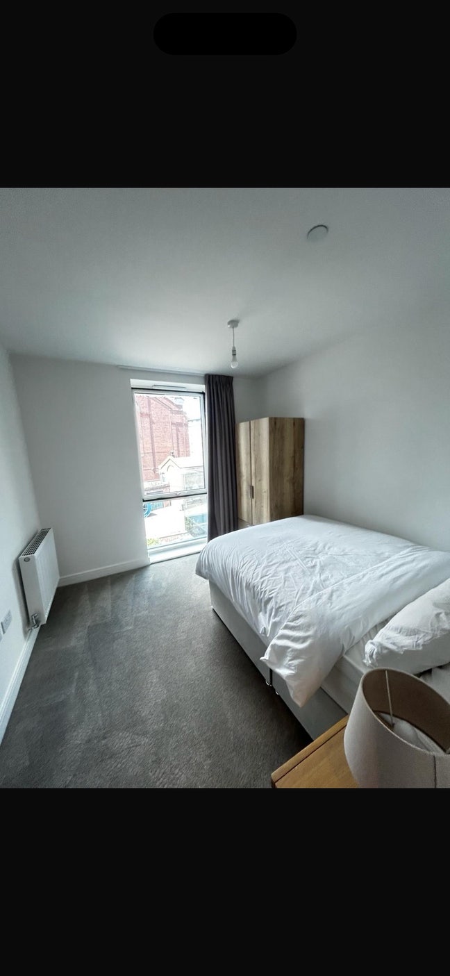 Room in flat with own bathroom.  Main Photo