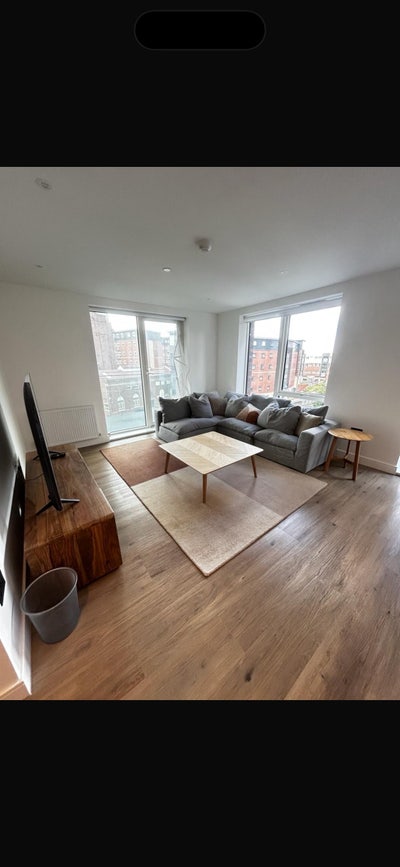 Double room with own bathroom in 2 bed Flat   Main Photo