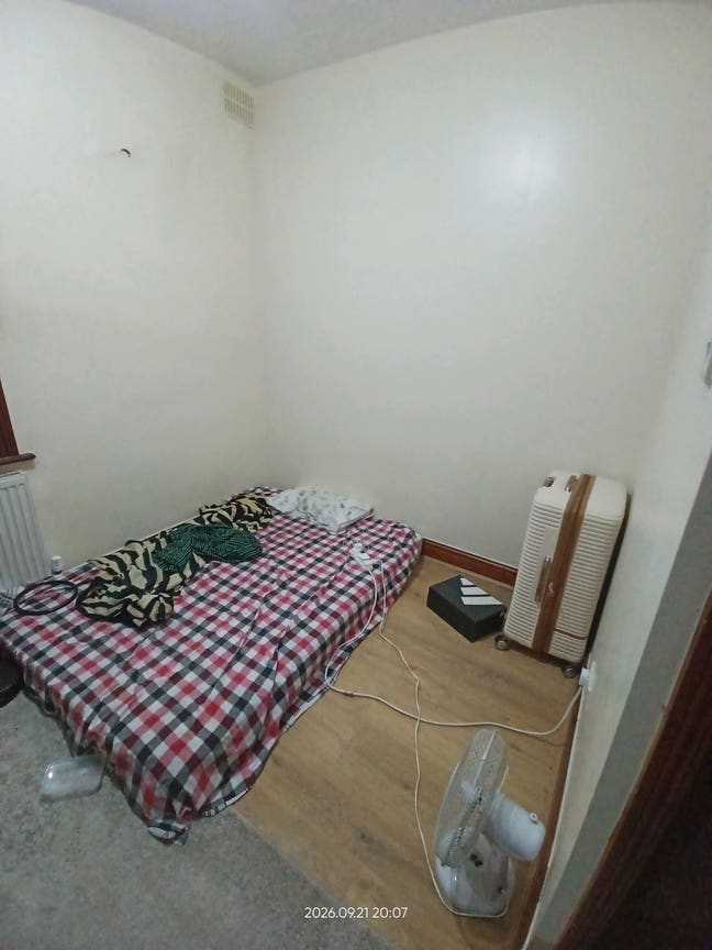Sharing room Main Photo