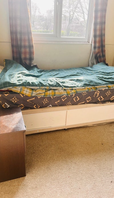 Single Room Available – Female Professional Main Photo