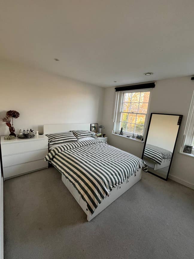 Bright, Spacious Dalston Room w/own Bathroom  Main Photo