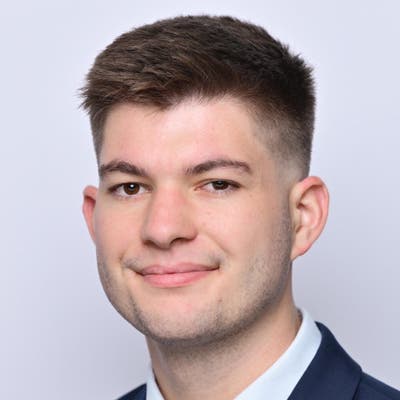 French Student at Imperial (MSc FinTech) looking f Main Photo
