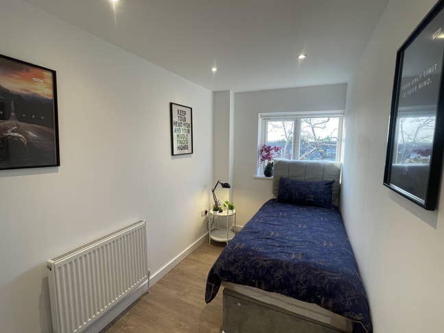 Recent Renovated House Single Room Main Photo