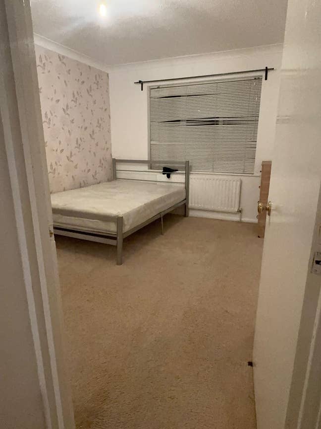🌟 2 Bright Furnished Rooms in a 3-Bed Flat (CR8) Main Photo