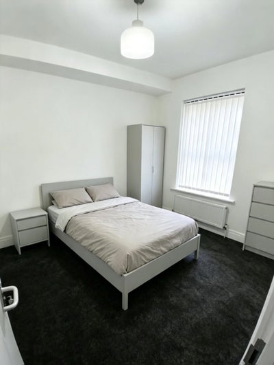 Newly renovated Four bedroom available  Main Photo