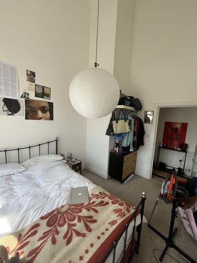 Double room available to rent near Canary Wharf Main Photo