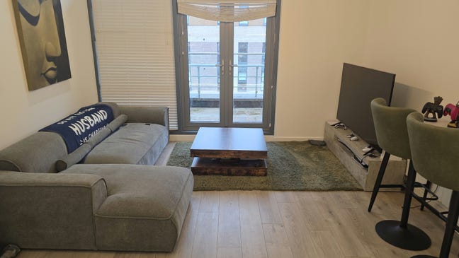 Double Room Right Next to Harlow Town Station Main Photo