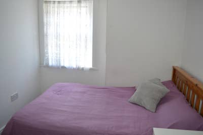 Small double room in Woolwich  Main Photo