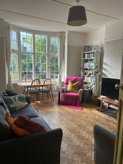 Double room in spacious flat - Montpelier  Main Photo