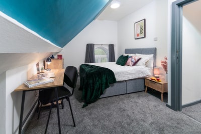 Double Ensuite Room | Oldham | All Bills Included Main Photo