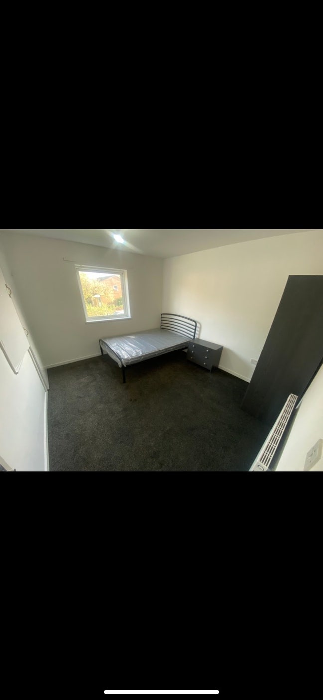 Double available in City Centre  Main Photo