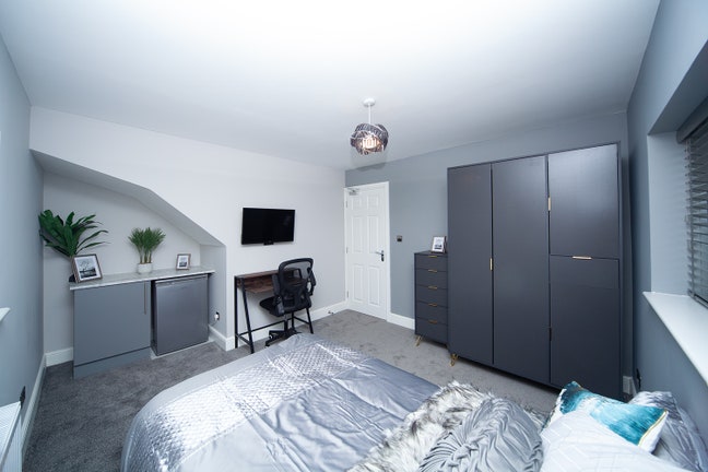 Luxury Large Room, All Bills inc Main Photo