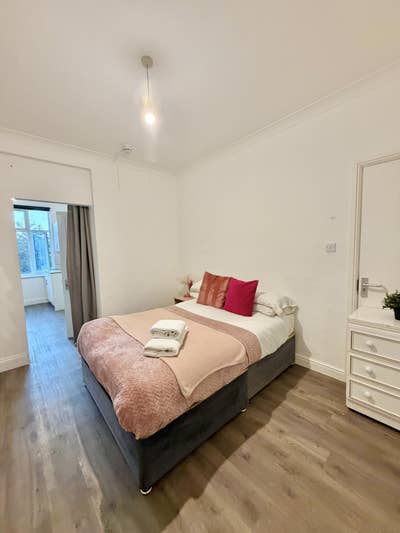  Private  Studio  to  Rent  |  Greenford  |  UB6 Main Photo
