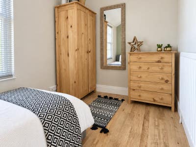 A Room at a Sensible Price Main Photo