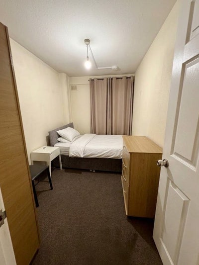 Furnished Rooms 5 mins from Mile End Station E3  Main Photo