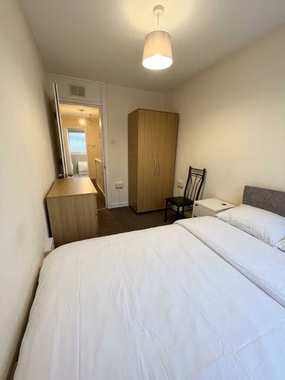 Furnished Rooms 5 mins from Mile End Station E3  Main Photo