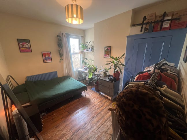 Double room in Brixton  Main Photo