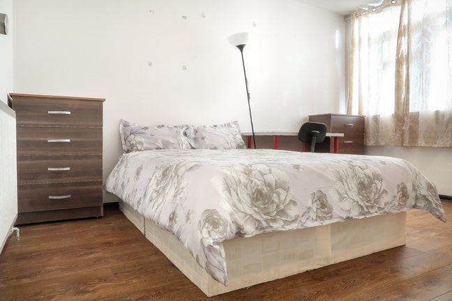 East London – E1🏠Tower Bridge/ Whitechapel Zone 1 Main Photo