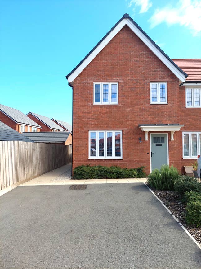 Spacious 3 bed in Hinckley for &pound;800 PCM Main Photo