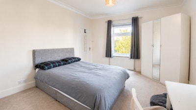 Double room in SW17 - Avaliable early september!  Main Photo