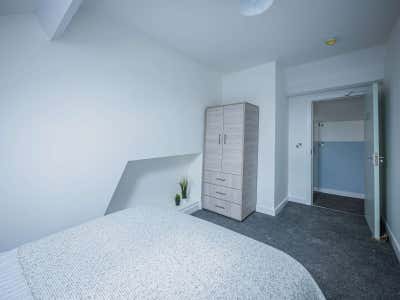 Rooms Available – Dodworth Road, Barnsley Main Photo
