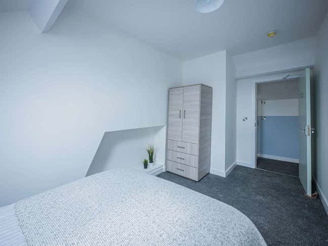 Rooms Available – Dodworth Road, Barnsley Main Photo