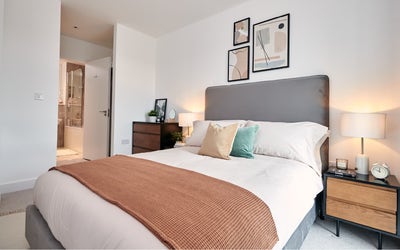Double Ensuite Room Main Photo