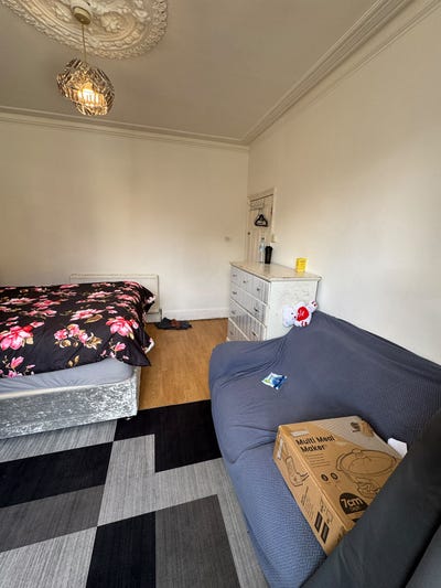 Big Double Room in - SE18 Available  Main Photo