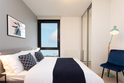 Luxury En-Suite Bedroom next to Victoria Park Main Photo