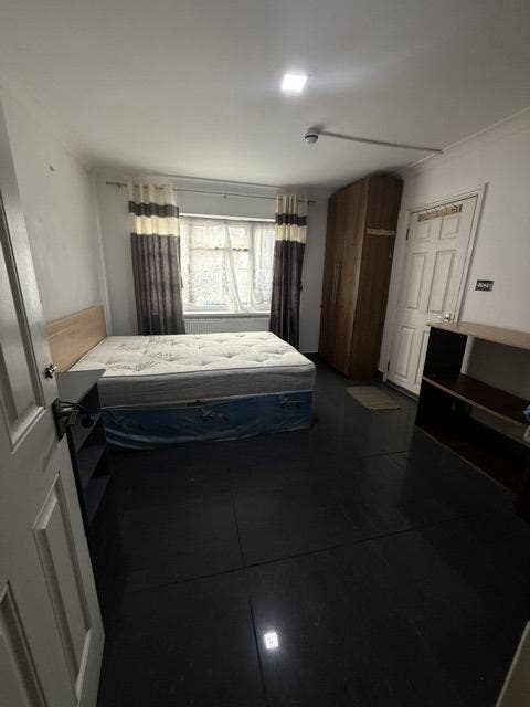 All Inclusive D Bedroom, Shared Kitchen, Lichfield Main Photo