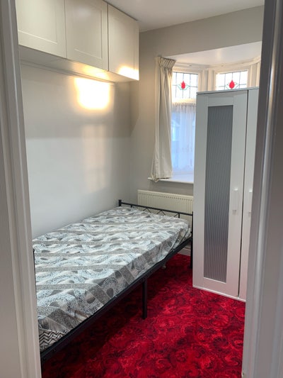 Room  Main Photo