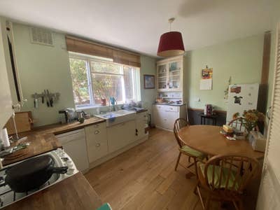 Sweet Sunny South London Living! Main Photo