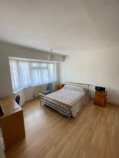Spacious double room!! Main Photo
