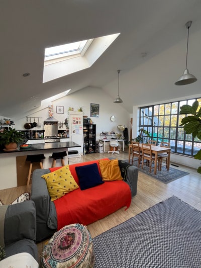 Double room with en-suite in Brixton Hill 💕 Main Photo