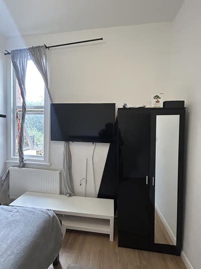Room to rent in Cricklewood  Main Photo