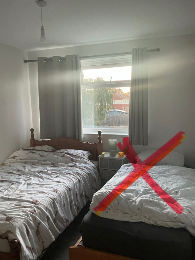 Double bedroom available in a cosy 2 bedroom flat Main Photo