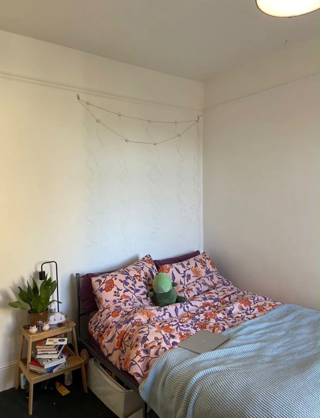 Spacious Double Room in Bounds Green - Urgent!! Main Photo