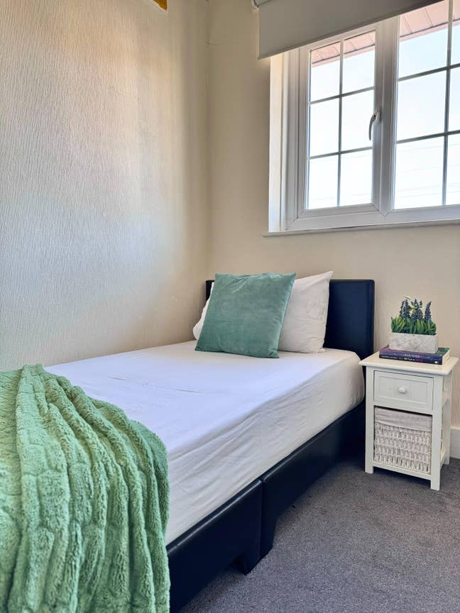 Single Room to Rent | HA9 6Nn Main Photo