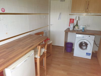 Student Single & Double Room With All Bills Includ Main Photo