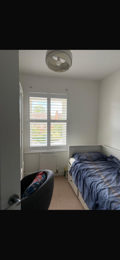 &pound;600 bills included double room in a new built  Main Photo